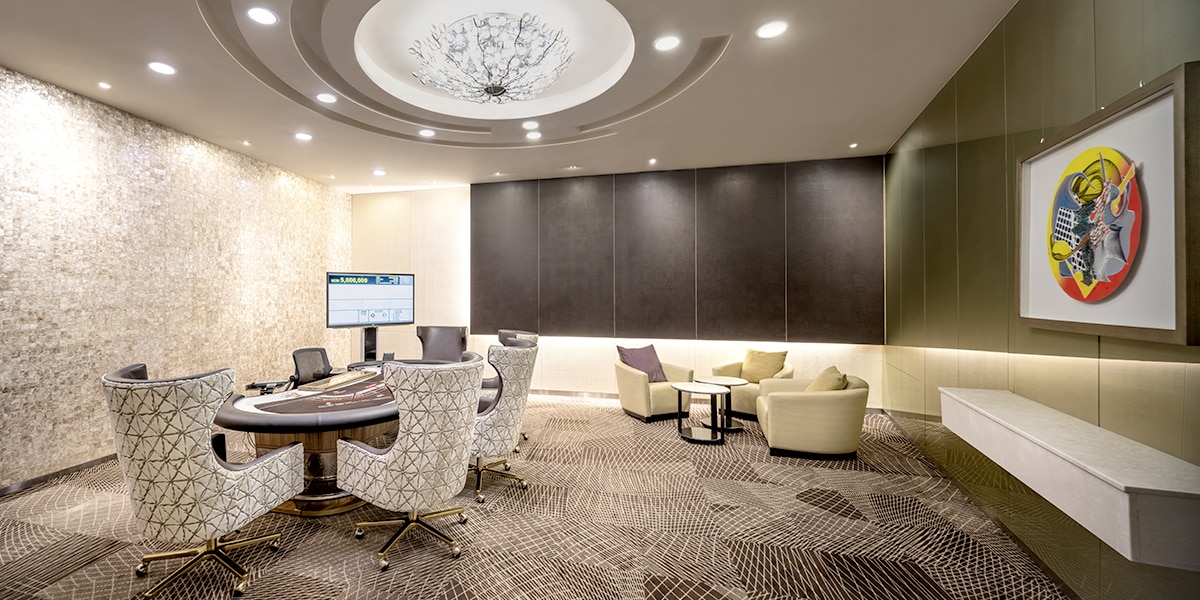 VIP ROOM